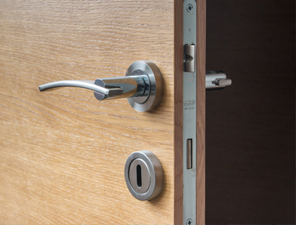 MPS-1500SL卷料光纖激光切割機