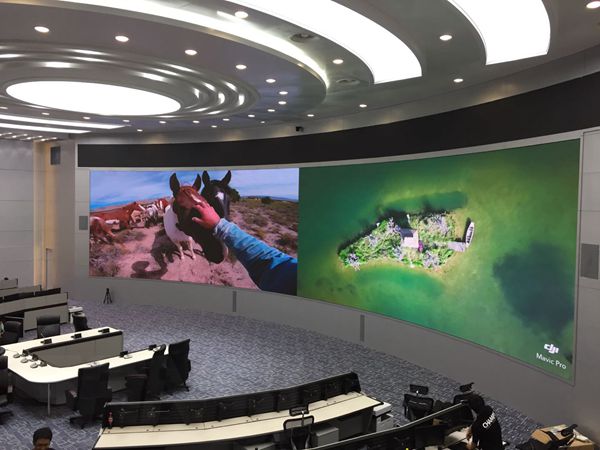 云南昆明公安局led室內全彩顯示屏