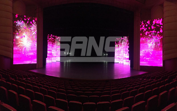 西安秦始皇大劇院 / 三思承建