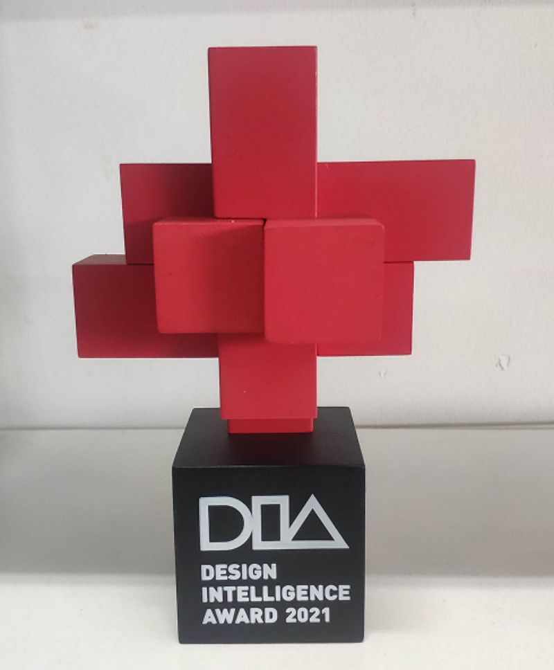 2021中國(guó)設(shè)計(jì)智造大獎(jiǎng)·佳作獎(jiǎng)