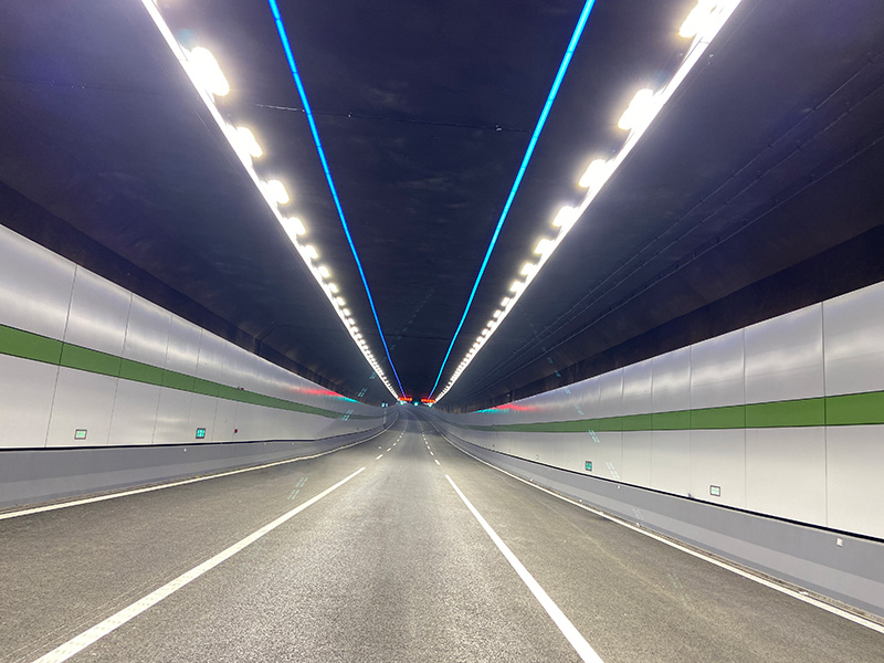隧道照明方案,LED燈具應用,提升行車安全系數