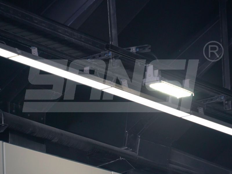 城市,隧道照明,新樣板,三思創(chuàng)新組合方案,點(diǎn)亮,無錫高浪智慧快速路