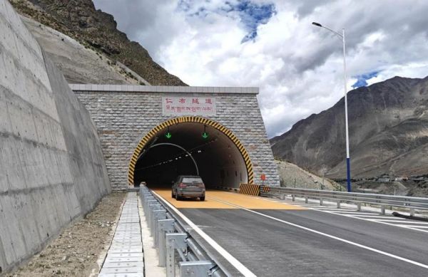 西藏重點(diǎn)高速隧道,隧道照明,隧道燈,LED燈