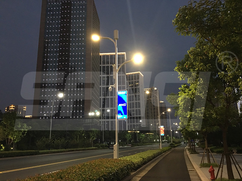 智慧路燈,“聯網”,構建城市,物聯網感知節點,賦能精細化管理