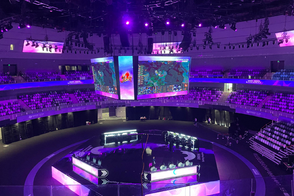 三思,LED戶外大屏,商業場景,多維價值賦能者