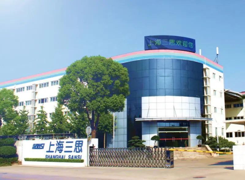 紐約時(shí)代廣場(chǎng),進(jìn)博會(huì),這家,LED全球領(lǐng)軍,民營(yíng)企業(yè),贏的奧秘