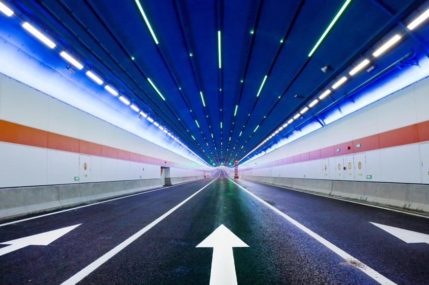 三思,點(diǎn)亮濟(jì)濼路,北延黃河隧道,奏響,安全與美學(xué),新樂(lè)章